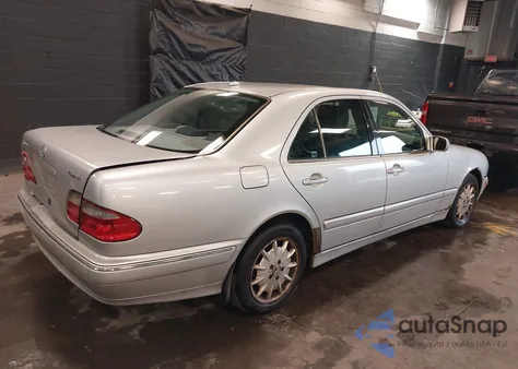 2002 Mercedes-Benz E 320 4M/4M Special Edition from USA, damaged, VIN WDBJF82J62X064799